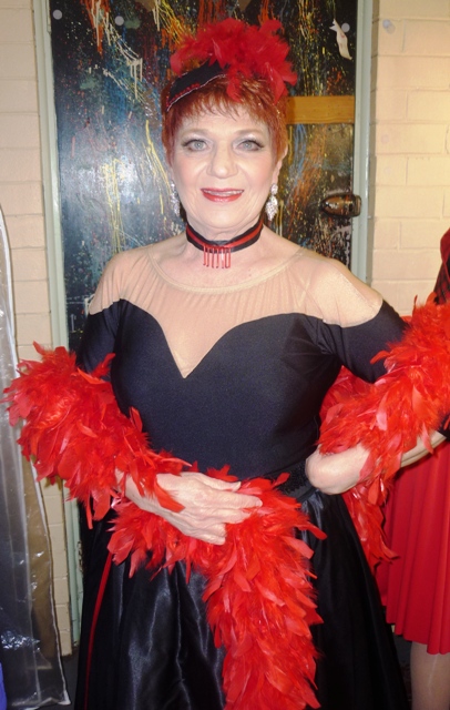 gallery/gal/Come_Fly_With_Us/Lyndal_French_costume.jpg